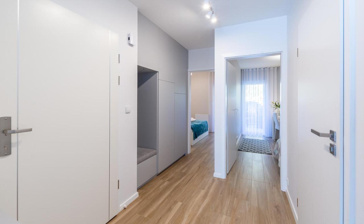 Bialy Apartament ชเจอร์ค ภายนอก รูปภาพ